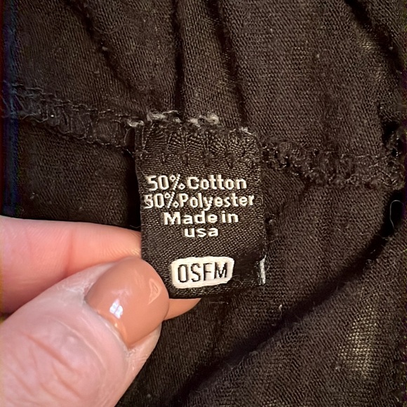 ARITZIA Alternative Oversized Tee // Size OSFM - Picture 4 of 4